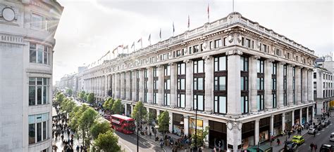 selfridges location uk.